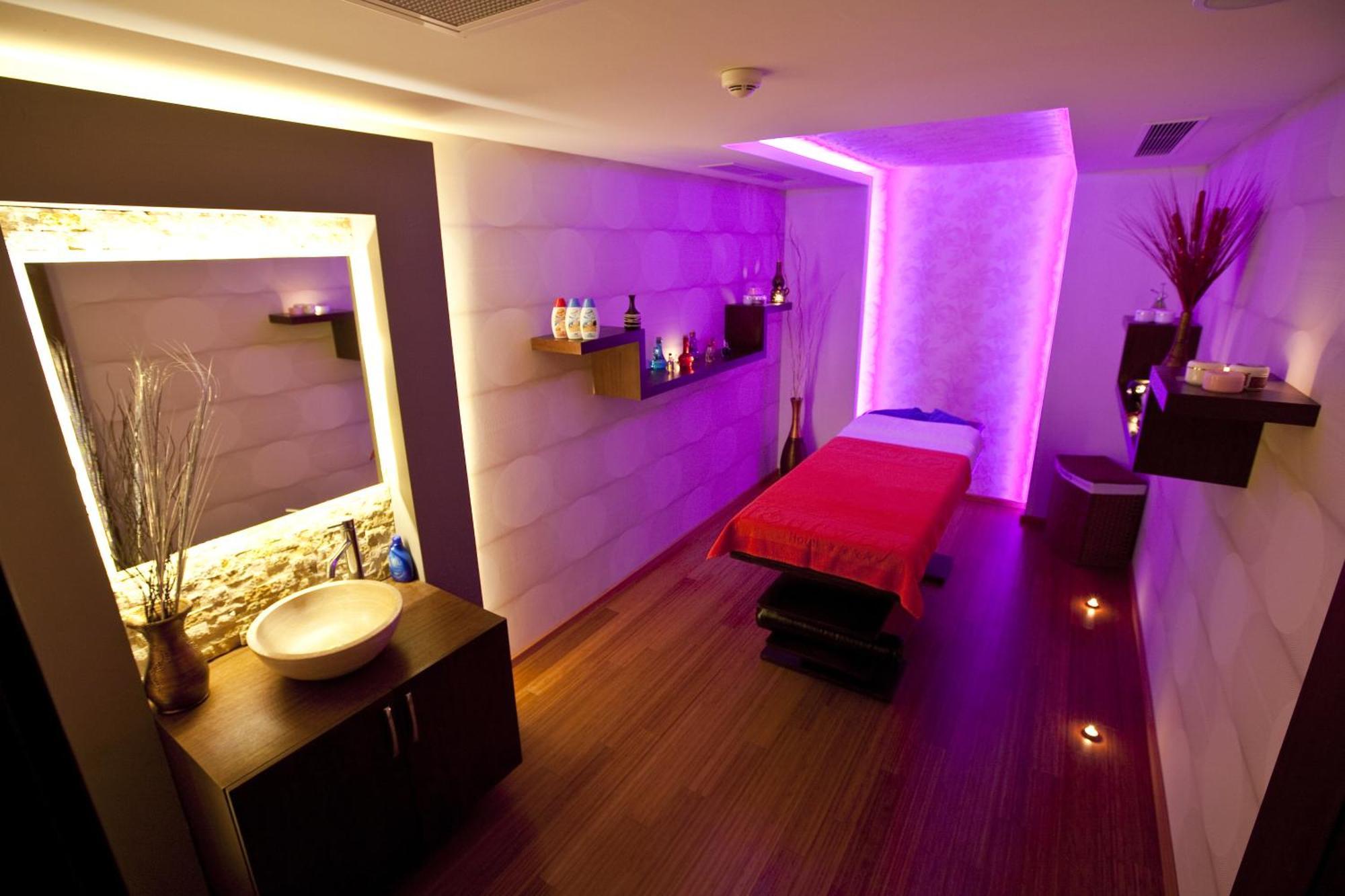 Fourway Hotel&Spa Dortyol Екстериор снимка