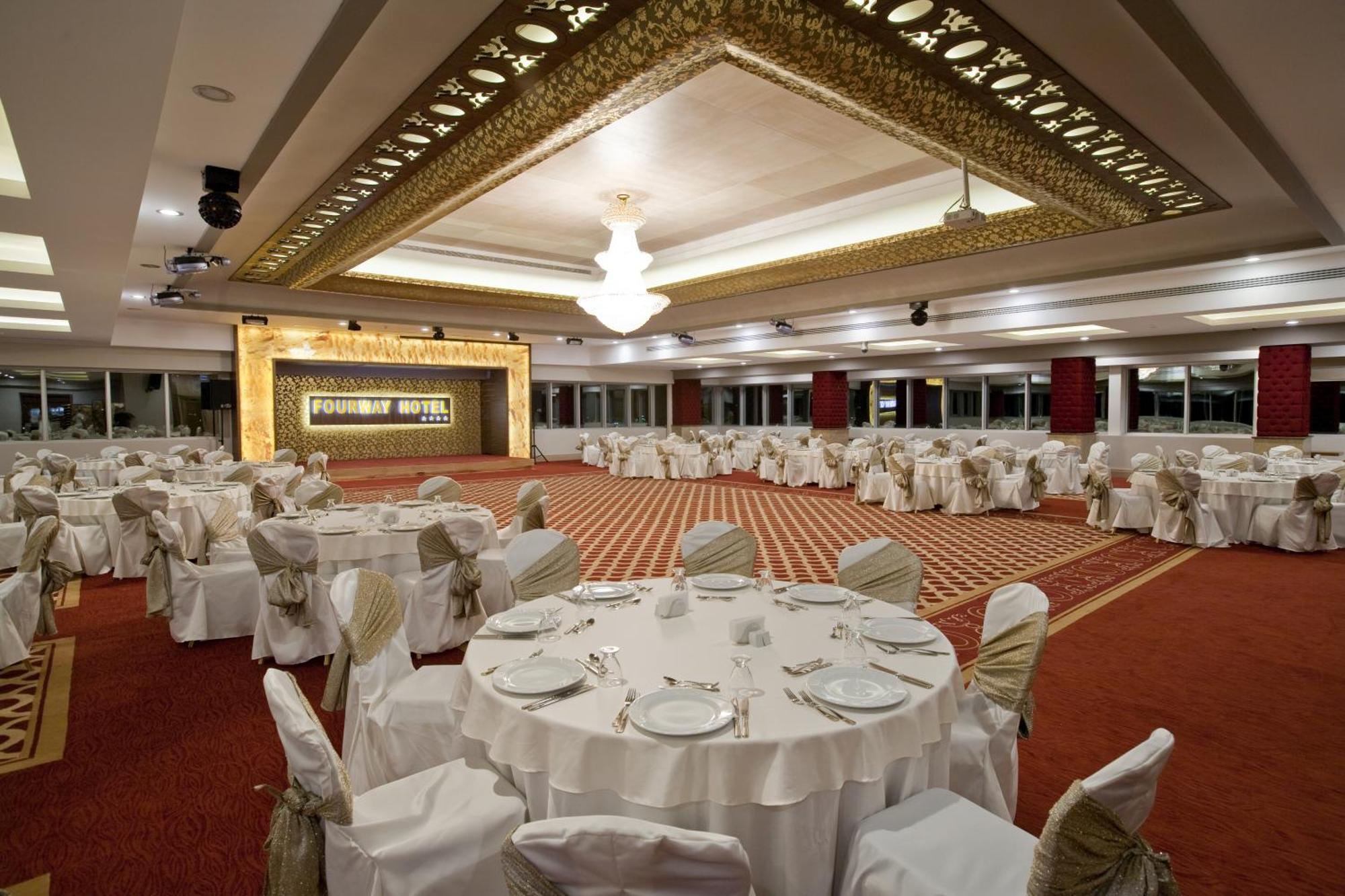 Fourway Hotel&Spa Dortyol Екстериор снимка