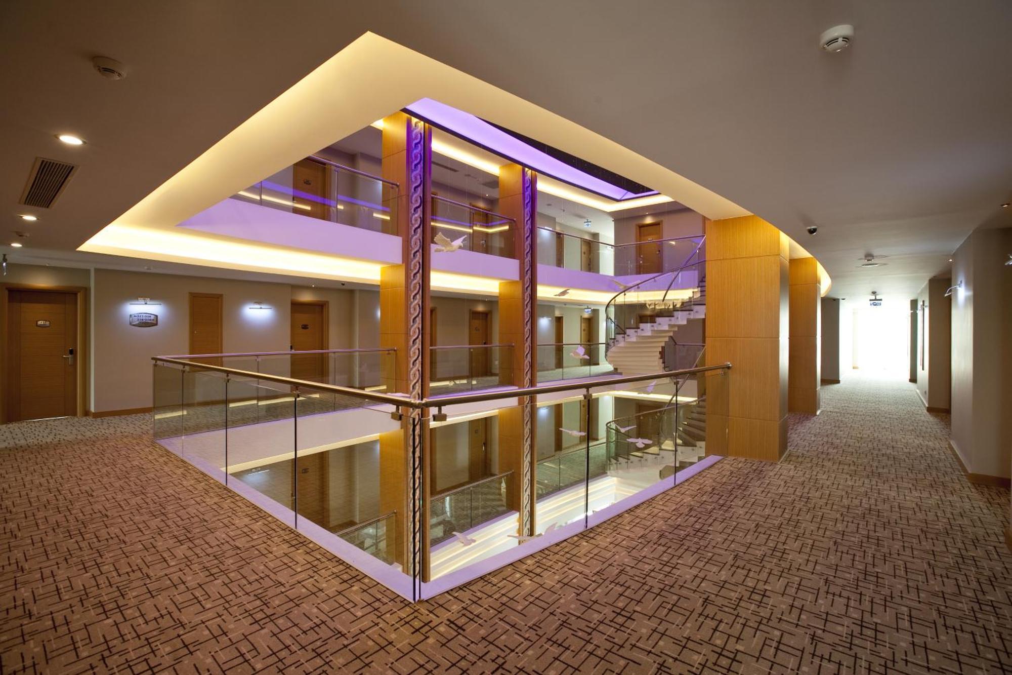 Fourway Hotel&Spa Dortyol Екстериор снимка